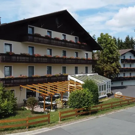 Hotel Hotel-landgasthof Ploss Schonwald (Bavaria)