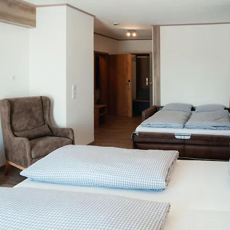 Hotel-landgasthof Ploss Schonwald (Bavaria)