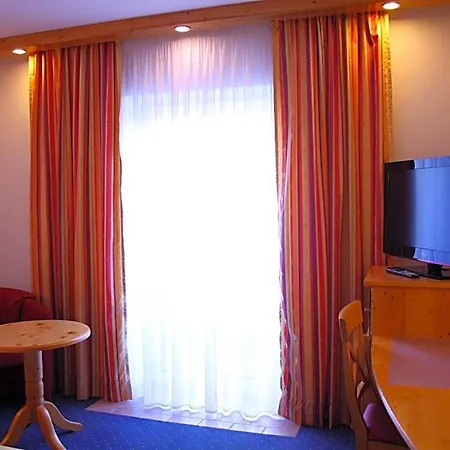 فندق Hotel-landgasthof Ploss Schonwald (Bavaria)