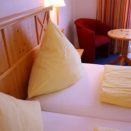 فندق Hotel-landgasthof Ploss